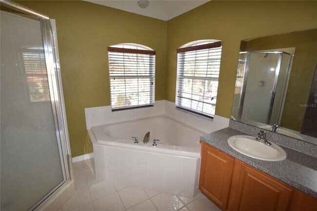Building Photo - 3118 Riachuelo Ln