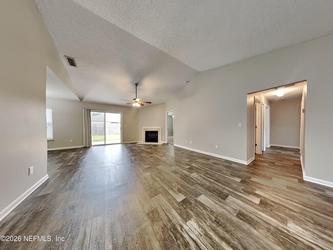 Building Photo - 6463 Silk Leaf Ln