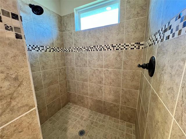 Building Photo - 4010 Bridle Path Ln