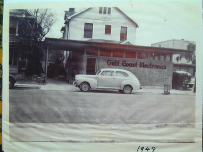 Building Photo - 1110 Winbern St