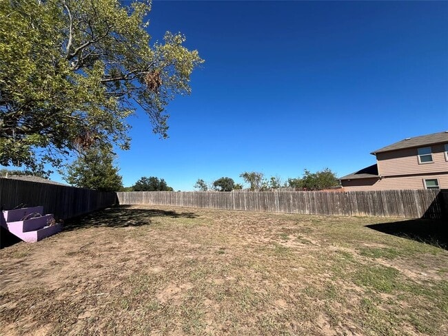 Building Photo - 501 Cibolo Creek Dr