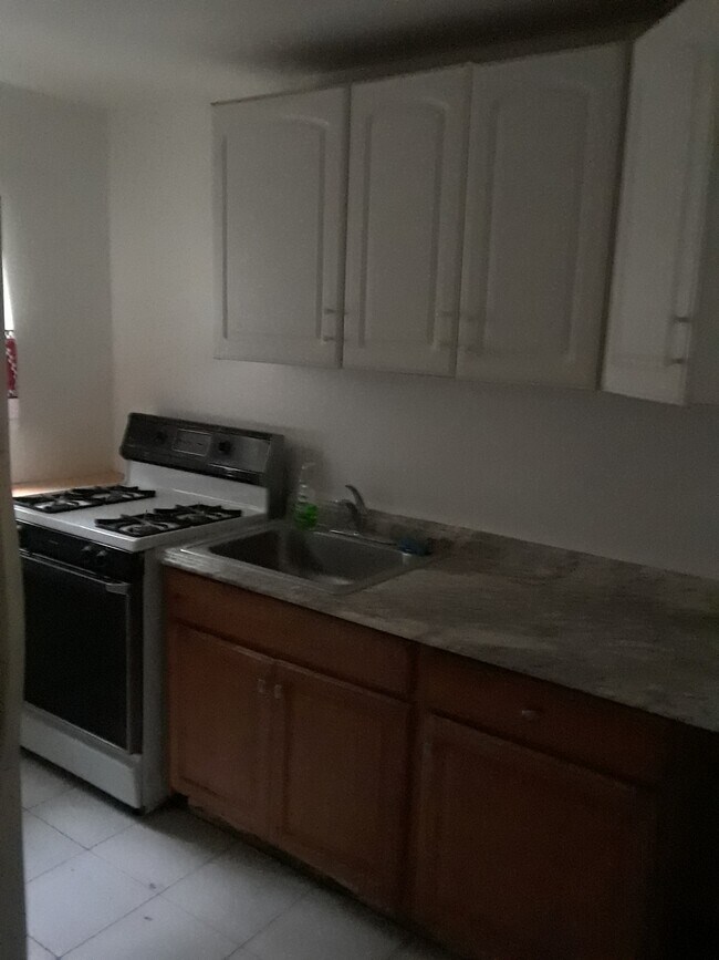 Building Photo - 3236 N Reese St