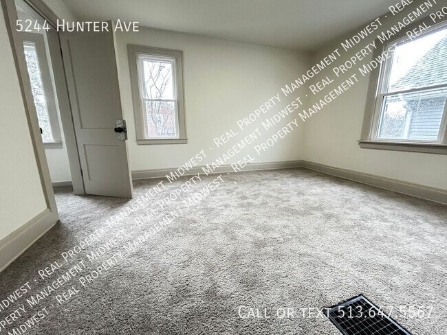 Building Photo - 5244 Hunter Ave