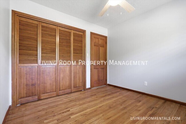 Building Photo - 6550 Beam St
