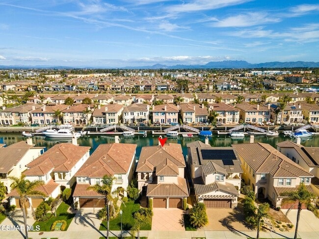 Building Photo - 1470 Viewpoint Dr