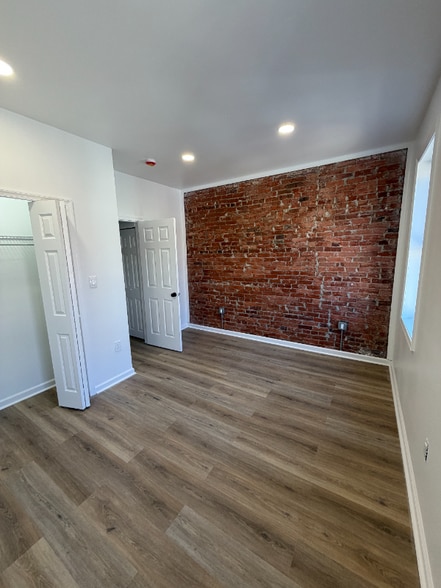 Building Photo - 2631 N Napa St