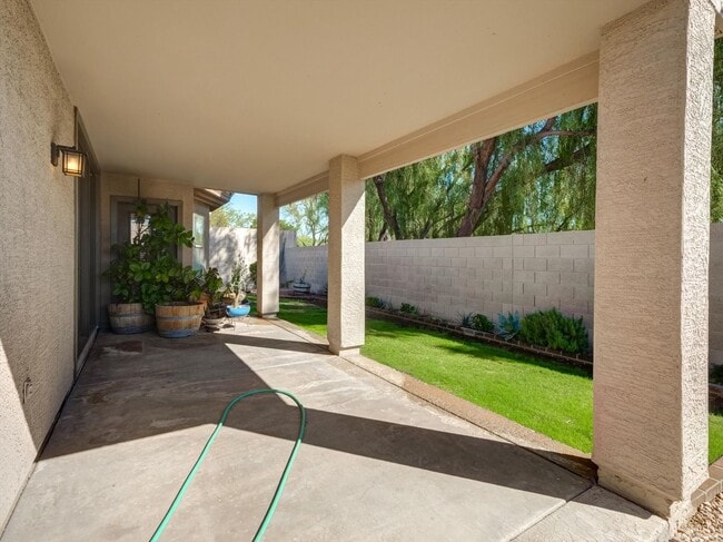 Building Photo - 3 bd 2 bth 2120 sq ft in stonehaven in scottdale