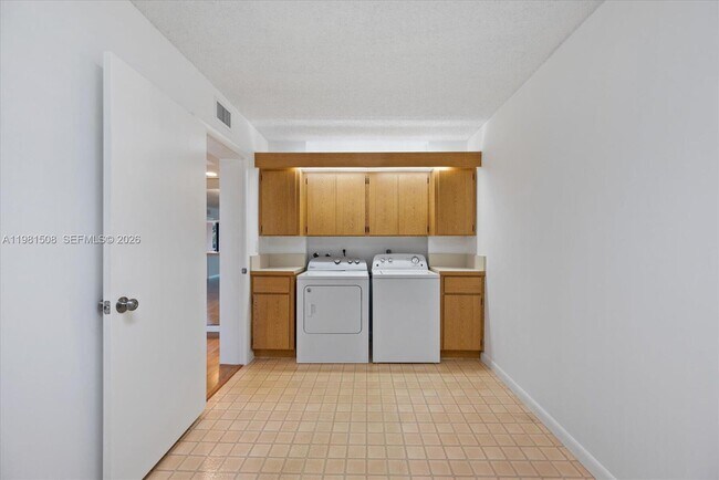 Building Photo - 2761 Village Blvd