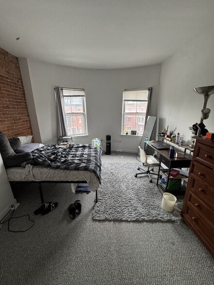 Building Photo - 480 Massachusetts Ave