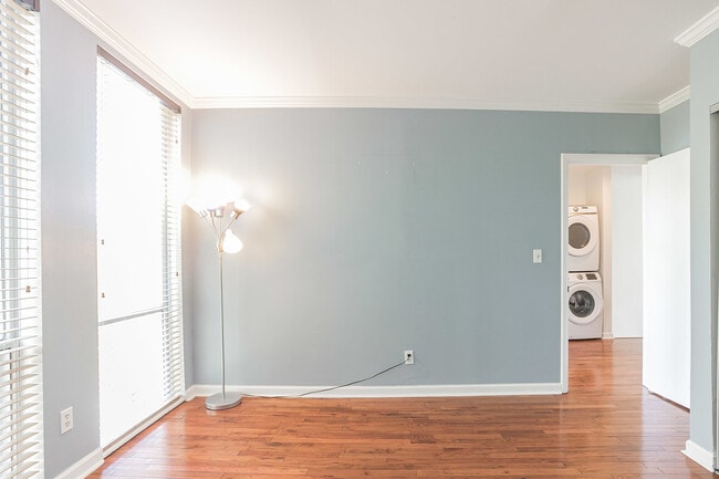 Building Photo - 287 14th St NW