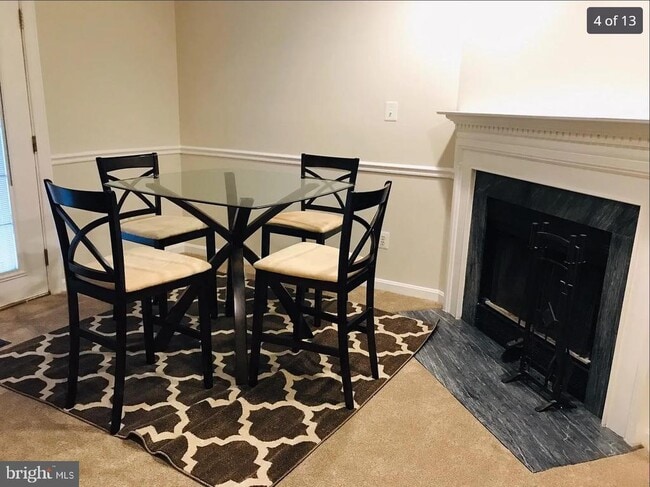 Building Photo - 21082 Gladstone Dr