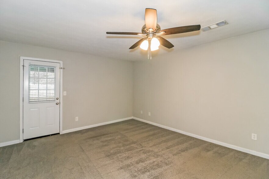 Building Photo - 1325 Carney Ct