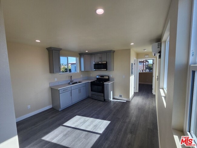 Building Photo - 7302 Mace Pl