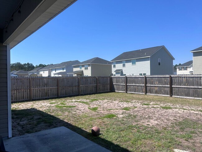 Building Photo - Special Offer: Rent for May is waived. First rent payment is due June 1st. Up to two small pets a...