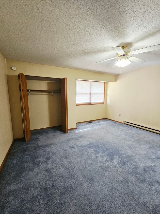 Building Photo - 908 Antares Ct