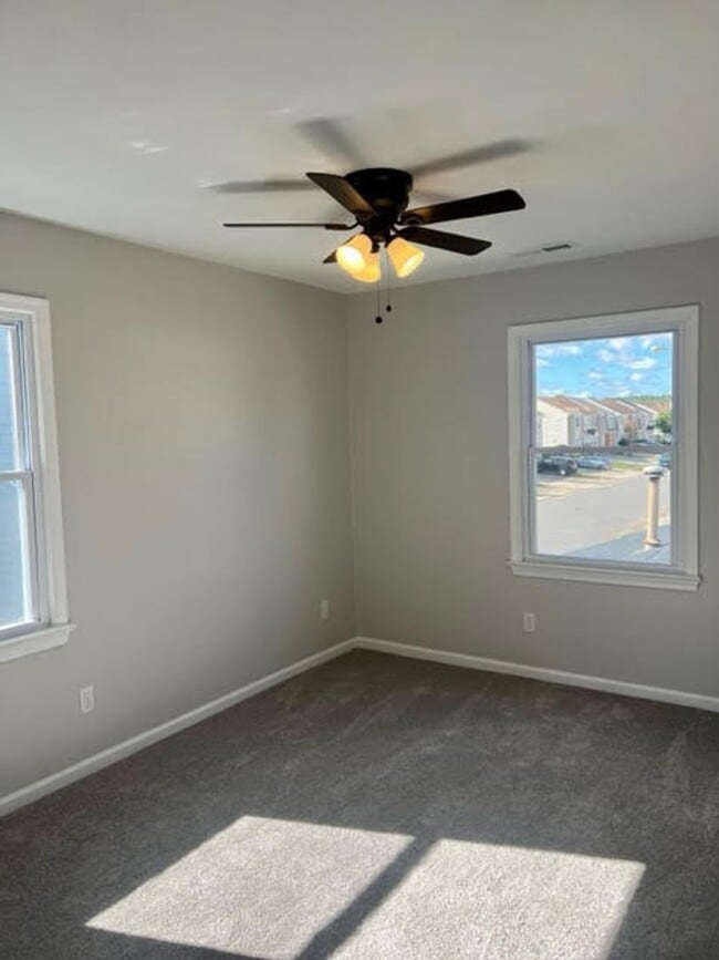 Building Photo - FOR RENT ROSEMONT AREA / VIRGINIA BEACH