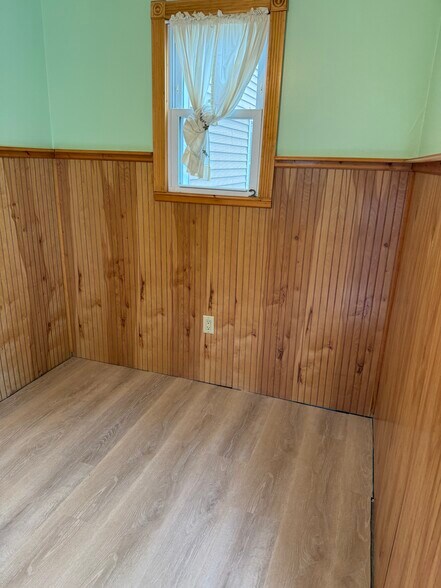 Building Photo - 26 Plainfield Ave