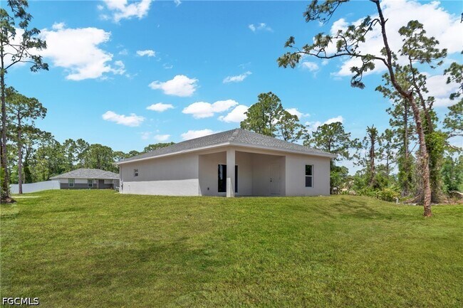 Building Photo - 715 Bering Ave S