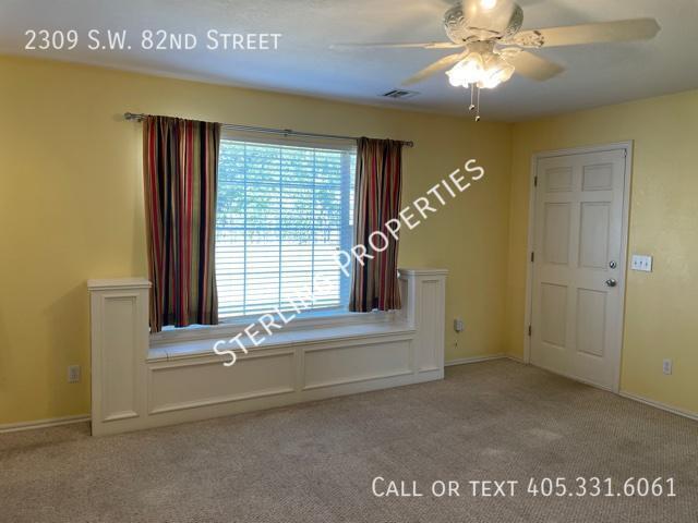 Building Photo - 2309 SW 82nd St