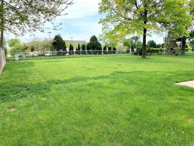 Building Photo - 155 Bayberry Ln