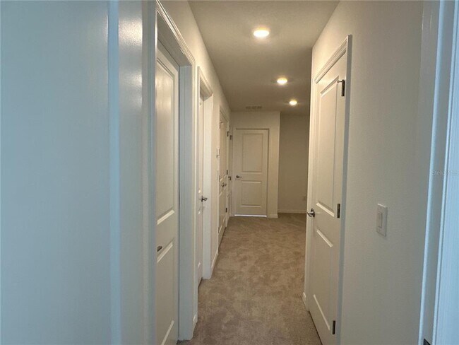 Building Photo - 2079 Hallier Cv