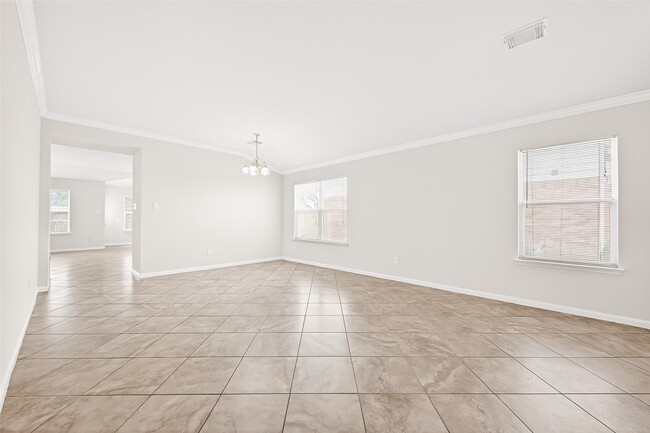 Building Photo - 2806 Powell Springs Ct