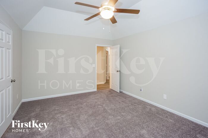 Building Photo - 10307 Atchinson Dr