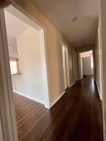 Building Photo - 5834 Indigo St