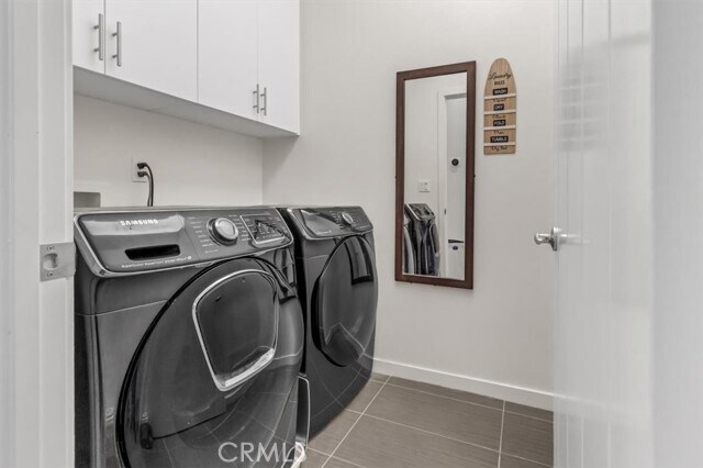 Building Photo - 30 Finch