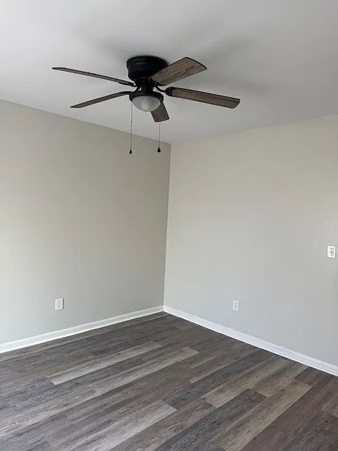Building Photo - 4044 Cedars Pkwy