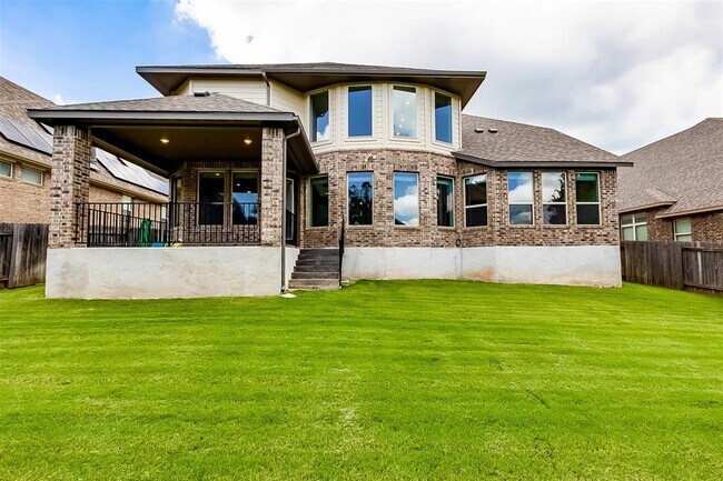 Building Photo - 4221 Valley Oaks Dr