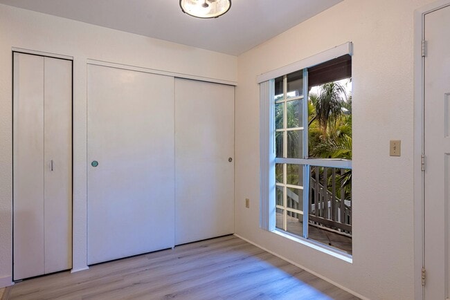 Building Photo - Unfurnished, 2 Bed, 1.5 Bath at Keonekai Villages