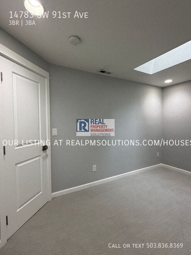 Building Photo - 14783 SW 91st Ave