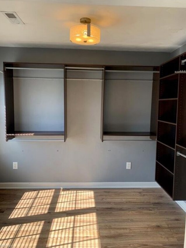 Building Photo - 713 Tallahassee Dr
