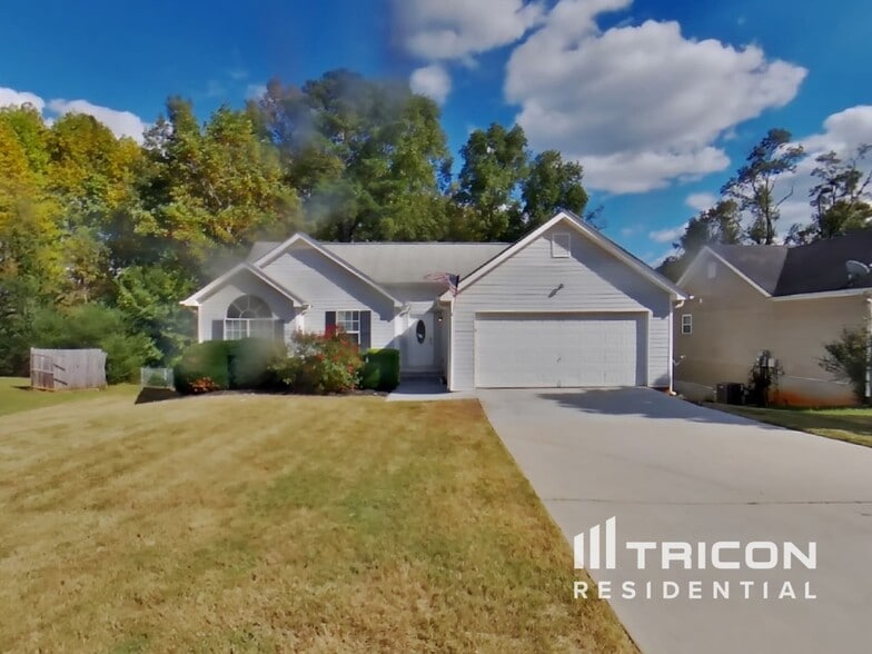 Primary Photo - 4050 Monarch Dr