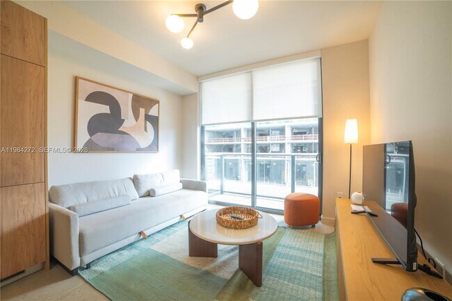 Building Photo - 11 NE 6th St