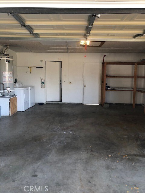 Building Photo - 11594 Poplar St