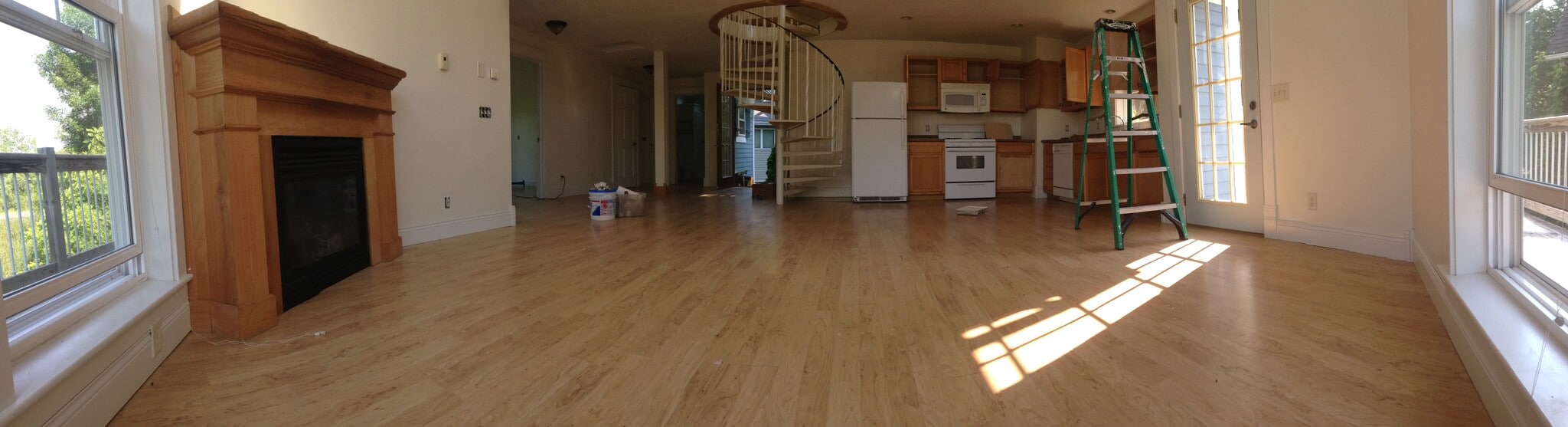 Building Photo - 149 James Ave