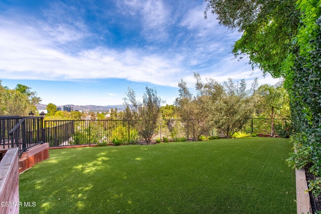 Building Photo - 5076 Escobedo Dr