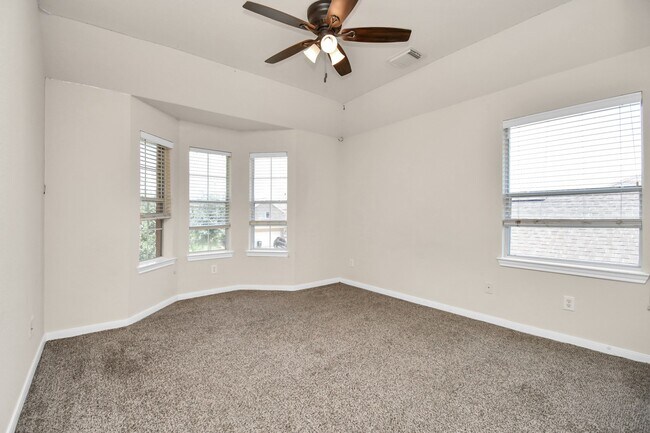 Building Photo - 8627 Sweet Pasture Dr