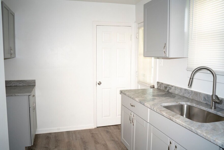 Building Photo - 8206 Old Harford Rd