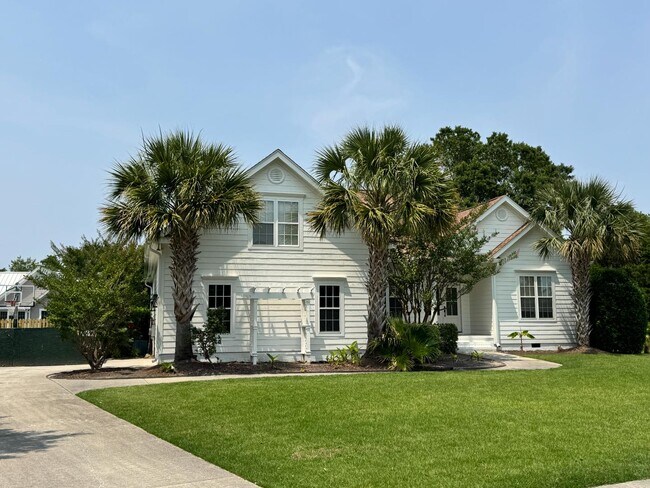 Building Photo - 7203 Brisbane Ct