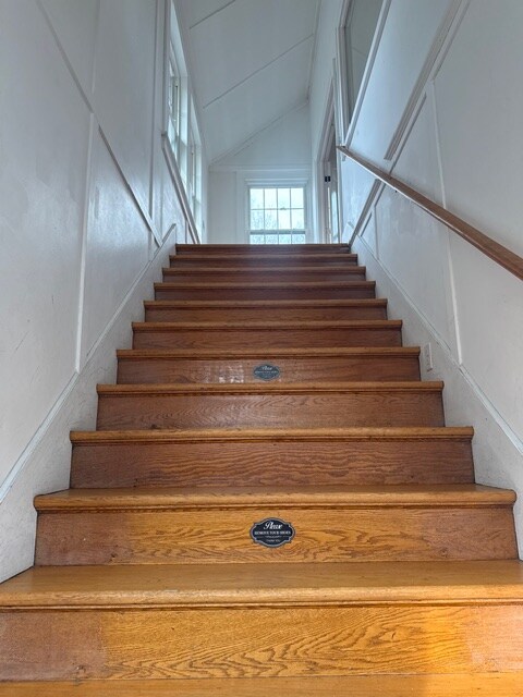 Building Photo - 28 Pearl St