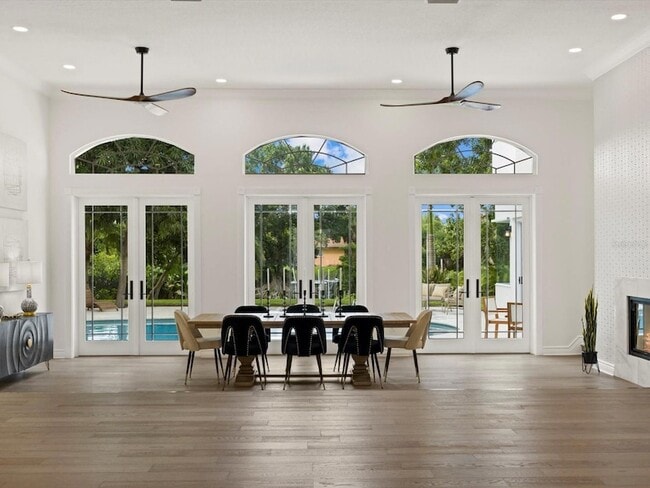 Building Photo - 1707 Caribbean Dr