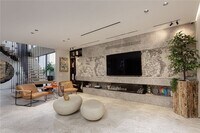 Building Photo - 5106 Lindley Ave