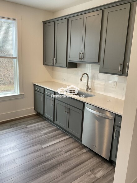 Building Photo - 1531 Layton Ln NW