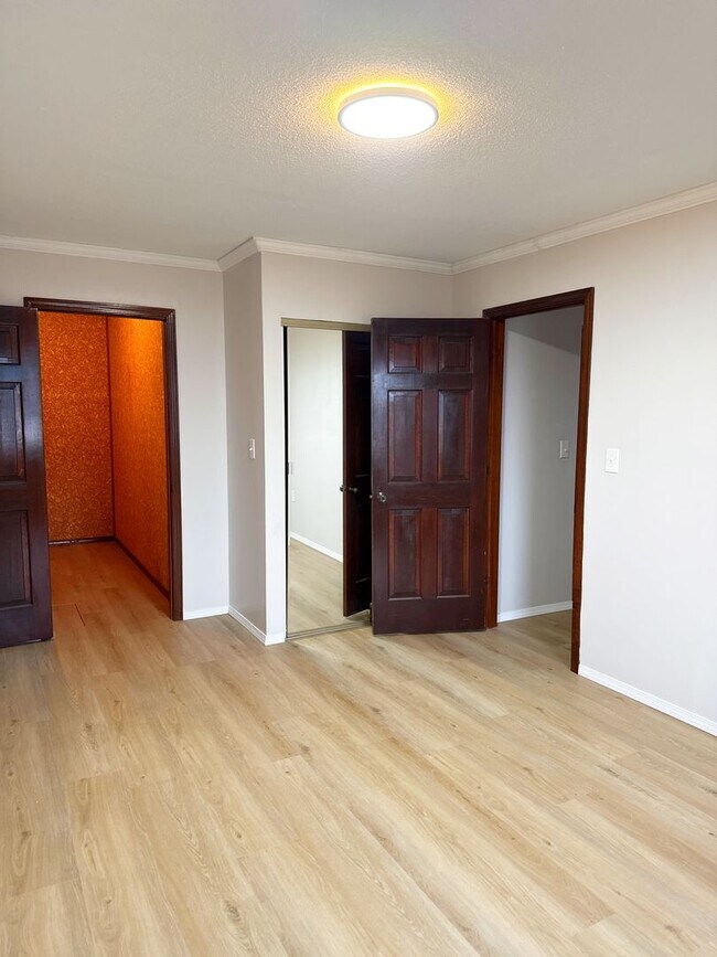 Building Photo - Move in Ready - 4191 State Route 162, Pontoon Beach