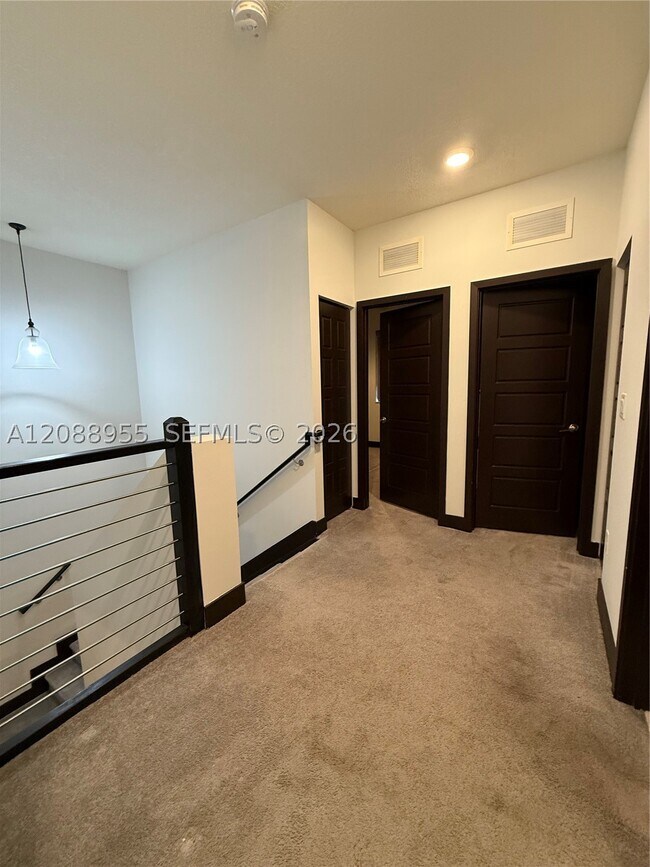 Building Photo - 16004 NW 91st Ct