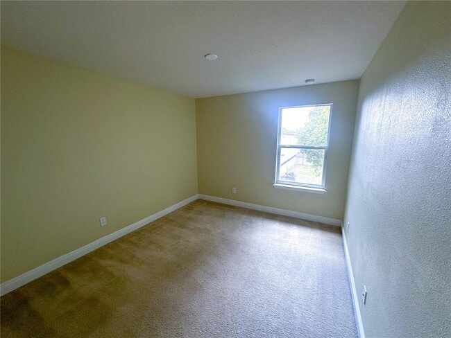 Building Photo - 7494 Aloma Pines Ct