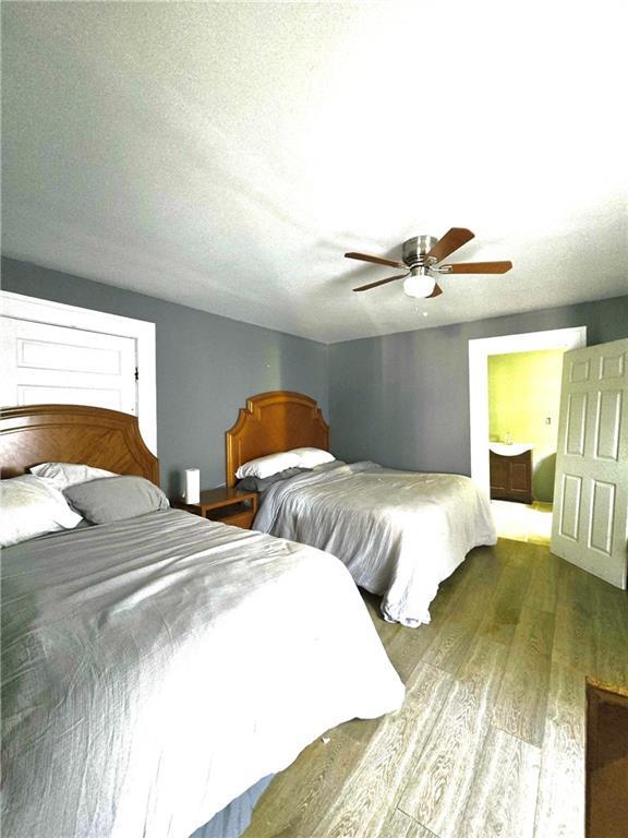 Building Photo - 947 Troupe St